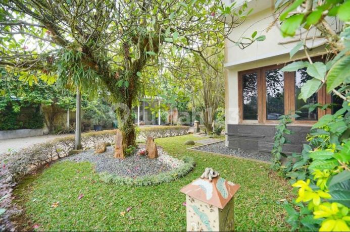 Premium Modern Ethnic Hook House Design At Grand Cibubur Country Premium Modern Ethnic Hook House Design At Grand Cibubur Country