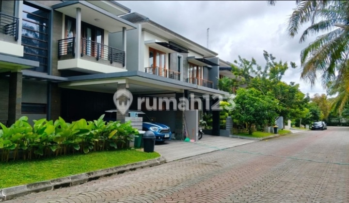 Bale Hinggil Kaliurang KM 8,5 Semi Furnished Bale Hinggil Kaliurang KM 8,5 Semi Furnished