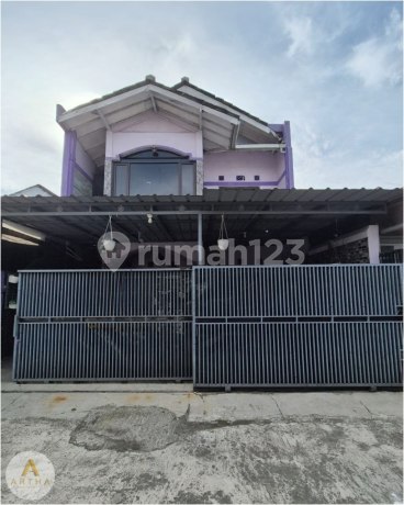 Rumah Bagus 2 Lantai di Taman Cibaduyut Indah Lokasi Strategis