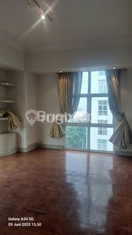 APARTEMEN EKSEKUTIF MENTENG DEKAT STASIUN CIKINI DAN PUSAT KULINER CIKINI JAKARTA PUSAT