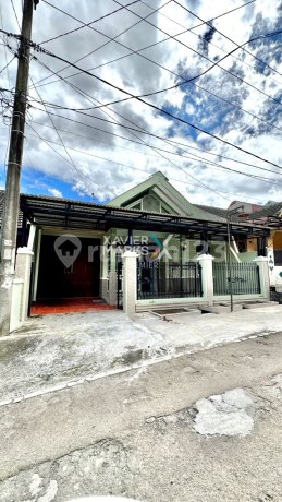 Rumah Terawat Akses Mudah di Pondok Mulia Sulfat Malang