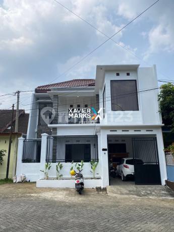Rumah Full Furnish Mewah Super Cantik di City Side Residence Malang