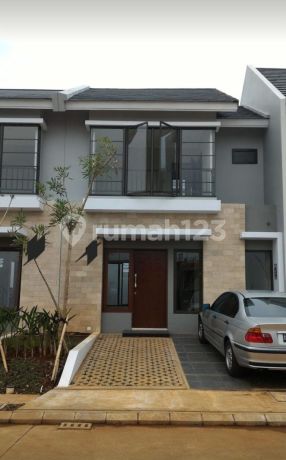 Dijual Rumah 2 Lantai Semi Furnished di Premier Terrace Ciracas Jakarta Timur