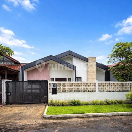 Fully Furnished Megapolitan Cinere Complex House, Just Bring Your Suitcase.