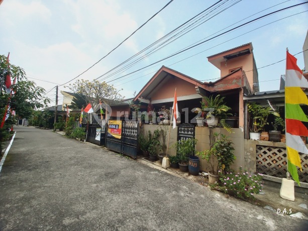 Rumah Di Komplek Marinir Depok 1.5 Lt