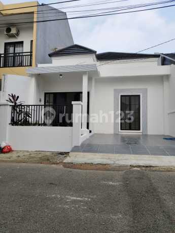 Dijual Cepat Rumah Baru di BSD Griya Loka Sektor 1.1, Tangerang Selatan Dijual Cepat Rumah Baru di BSD Griya Loka Sektor 1.1, Tangerang Selatan