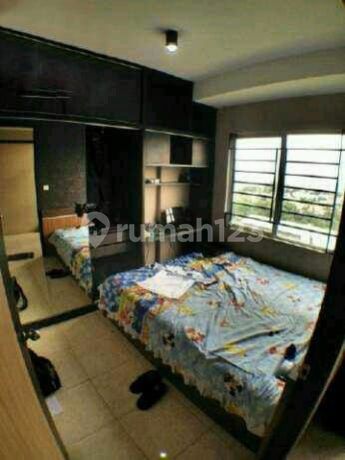 Dijual Apartemen The Edge 2 Kamar Tidur Bagus Furnished