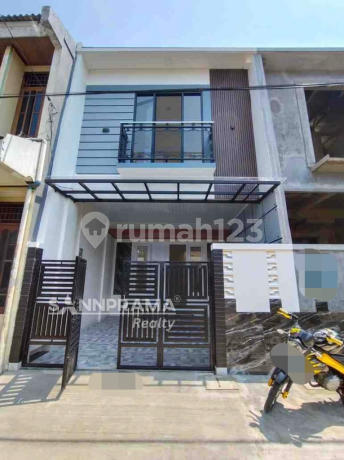 Rumah 2 Lantai Perumnas Beji -frylin SHM