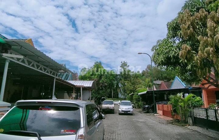 Rumah Komplek Cemara Hijau Jalan Metal Raya Krakatau Ujung