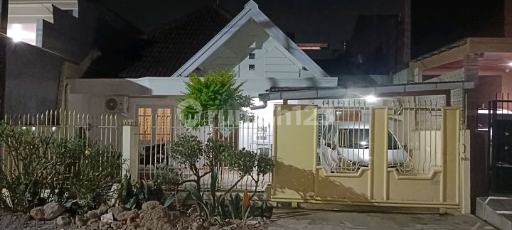 Dijual Rumah Bagus 1 LT di Semarang Indah 250M2