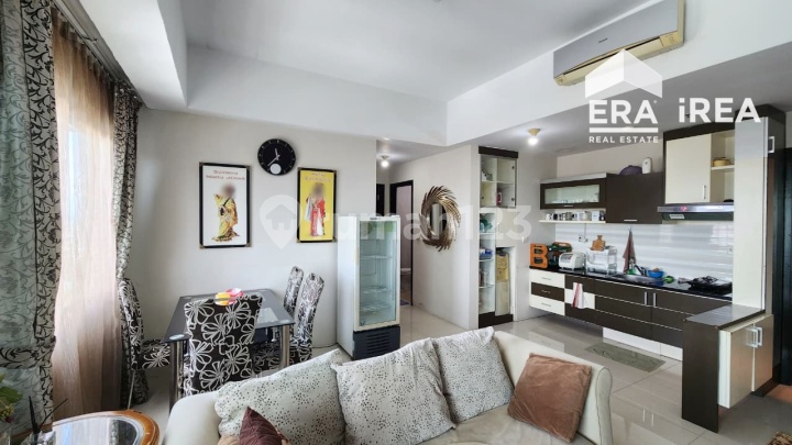 Sell Solo Paragon Apartment