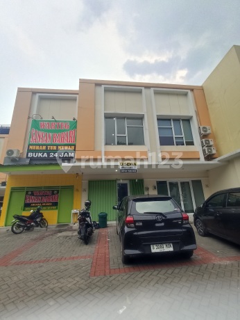 For Quick Sale: Arcadia Grande Corner Shop Front Facing the Road