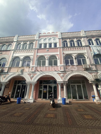 Dijual Cepat Ruko Alicante 3 Lantai Gandeng Hadap Jalan