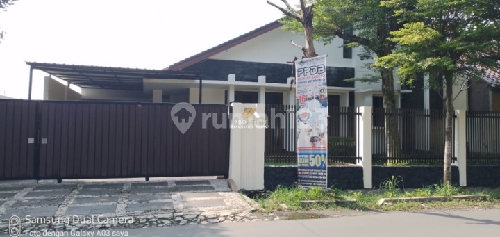 For Sale Semi-Furnished Spacious House in Cimanggu Permai, Bogor City For Sale Semi-Furnished Spacious House in Cimanggu Permai, Bogor City