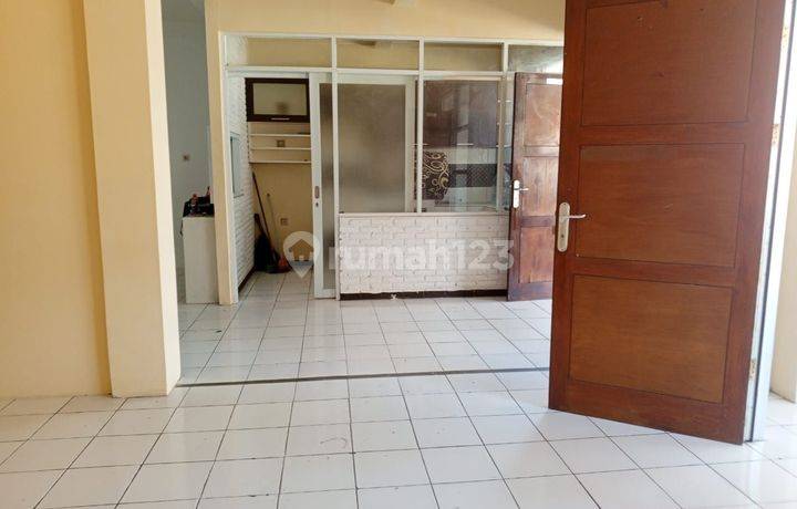 Ruko 2 Lantai di Pradha Ciganitri dekat area Logam Bojongsoang Kab Bandung