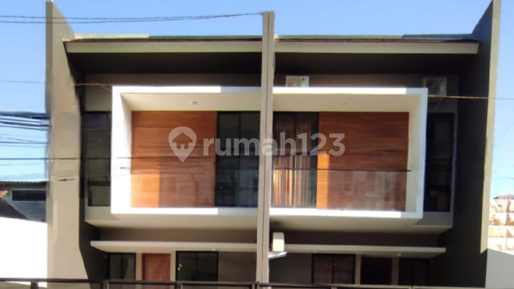 Rumah Sutorejo Selatan Baru Gress Mulyosari Pakuwon City Rumah Sutorejo Selatan Baru Gress Mulyosari Pakuwon City