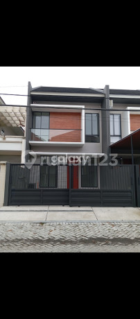 Rumah Panjang Jiwo Permai Baru Gress Ahmad Yani Merr