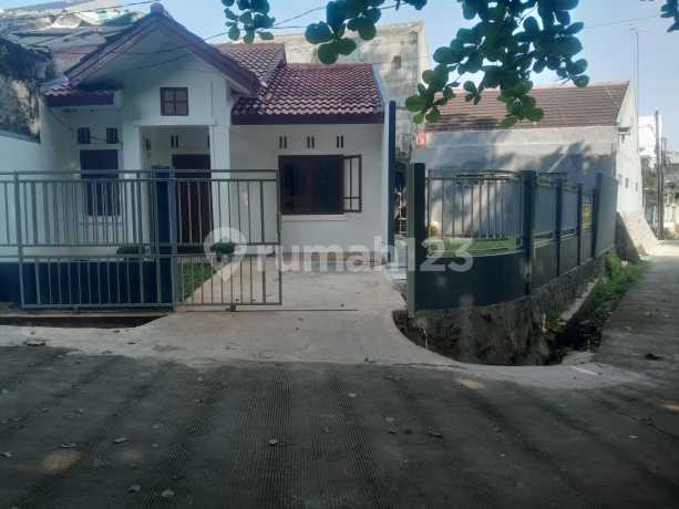 Rumah di Wismamas, Cinangka, Pondok Cabe Rumah di Wismamas, Cinangka, Pondok Cabe