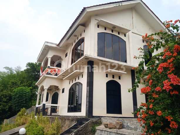 House in Wismamas, Cinangka, Depok, Good, Semi-Furnished, SHM, Serene