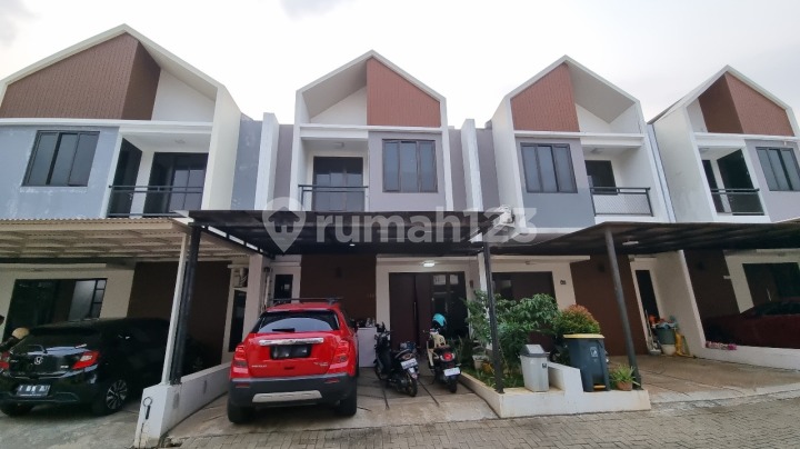 House at D Cinere Residence, Cinere, Depok, Good, currently under construction, SHM. House at D Cinere Residence, Cinere, Depok, Good, currently under construction, SHM.