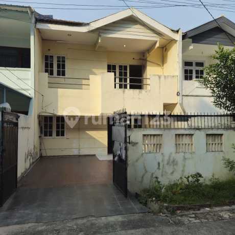 Rumah Pluit Karang Sari Muara Karang 