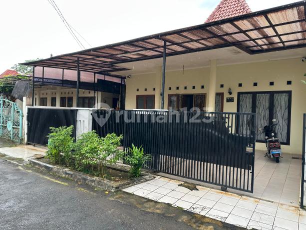 Dijual Cepat! Rumah Super Luas di Tatya Asri Sentul - 2 Menit ke Tol Sirkuit Sentul, LT 180 M², SHM