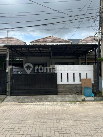 Jual Cepat Rumah Dalam Komplek Panorama Sepatan 2 Tangerang Full Renovasi 