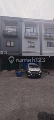 Jual Cepat Murah Ruko 3,5 Lt Strategis di Toho Pik Jakarta Utara