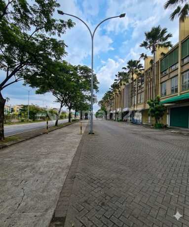 Jual / Sewa Ruko Golf Lake Gandeng 5 Lokasi Jalan Utama Jorr Cengkareng