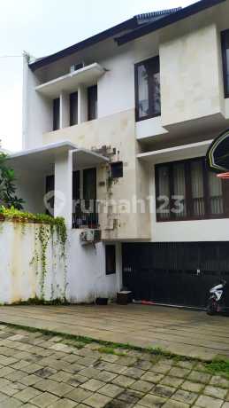 Rumah di Jl. Margasatwa, Cemara Residence 2 Lantai SHM