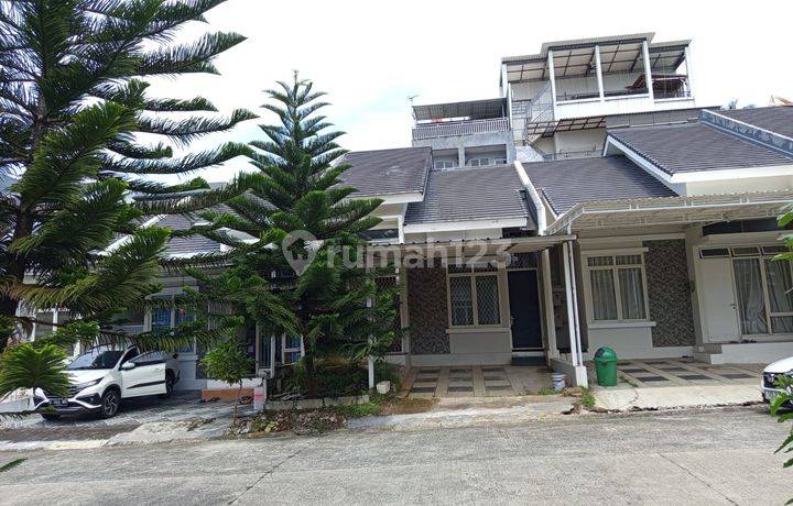 Rumah 2 Lantai Dekat Bca Learning Sentul City