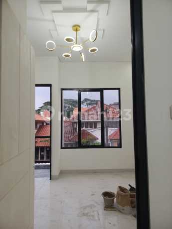 Dijual Rumah Minimalis TAMAN PARAHYANGAN Lippo Karawaci Barat Dijual Rumah Minimalis TAMAN PARAHYANGAN Lippo Karawaci Barat