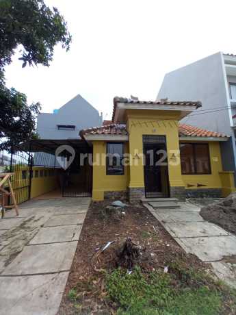 Rumah di Taman Ubud Loka Lippo Karawaci Barat, Tangerang