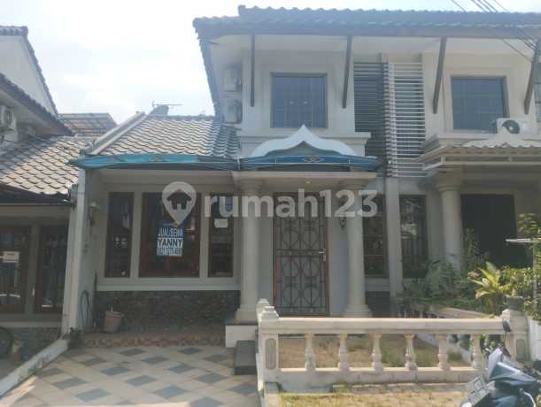 Rumah di Taman Bukit Chedi Lippo Karawaci, Tangerang