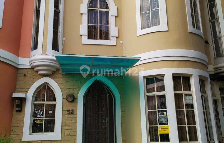 Rumah di Taman Britania ,Lippo Karawaci, Tangerang