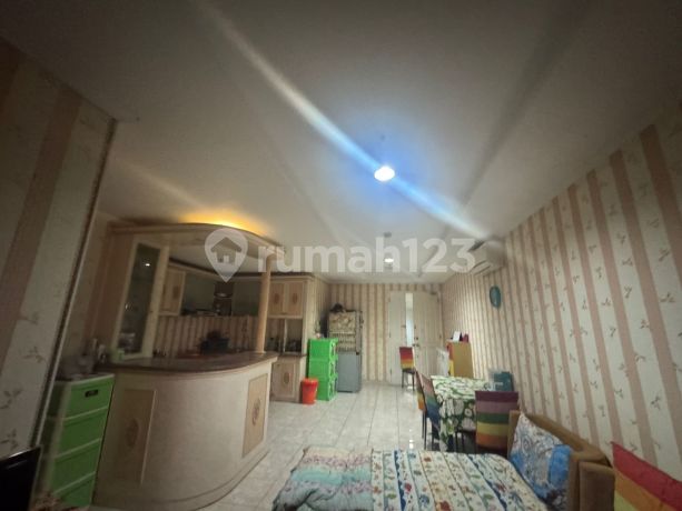 Apartemen French Walk Lyon Garden 2 Kamar di Kelapa Gading, Jakarta Utara