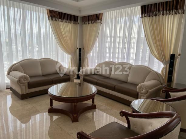 Disewakan apartment istana sahid 3BR Disewakan apartment istana sahid 3BR