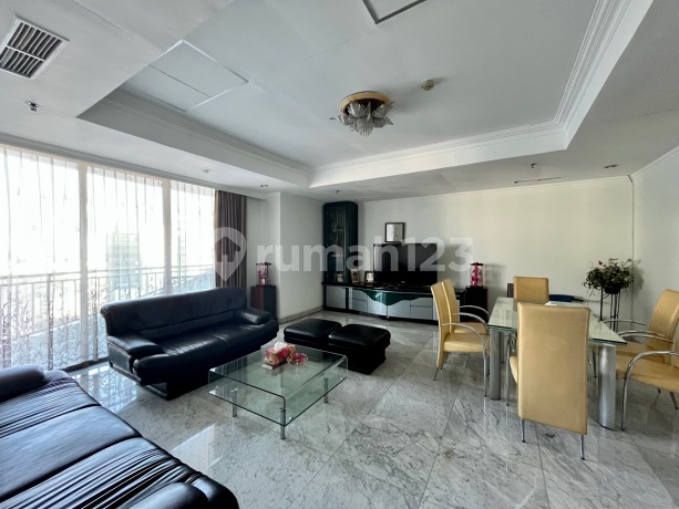 Kondominium Regency 3br Luas 134m2, Akses Langsung Ke Tunjungan Plaza Surabaya