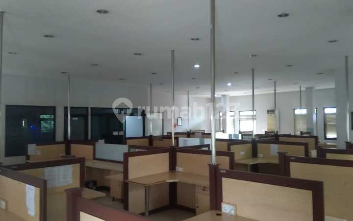 Murah Pol Gedung Kantor Siap Pakai Sarono Jiwo. Jemursari Prapen