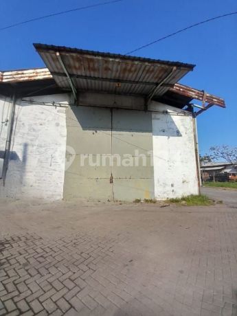 Temurah Dijual Gudang di Mainroad Margomulyo Permai Blok D 4 M-An