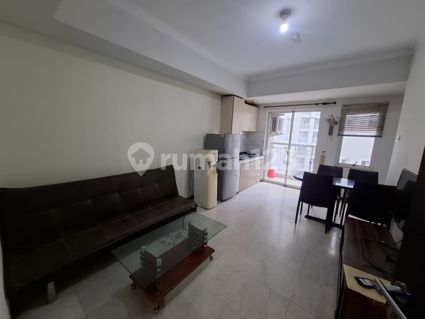 Apartemen Royal Medit ,2 Kamar Tidur Furnished
