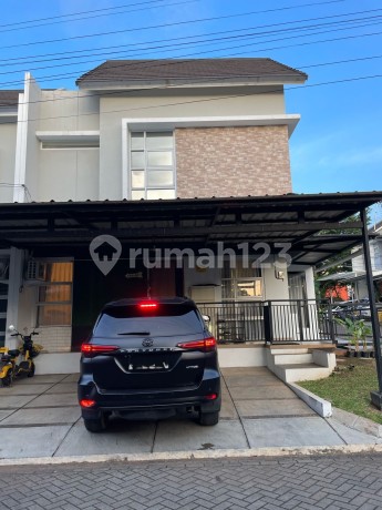 Dijual Cepat Rumah Seruni Hills Jatisampurna Siap huni 2 lantai Rapih Bagus