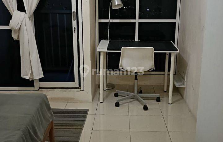 Aw.133 Dijual Cepat apt, Tifolia Bagus Semi Furnished, Bisa Kpa