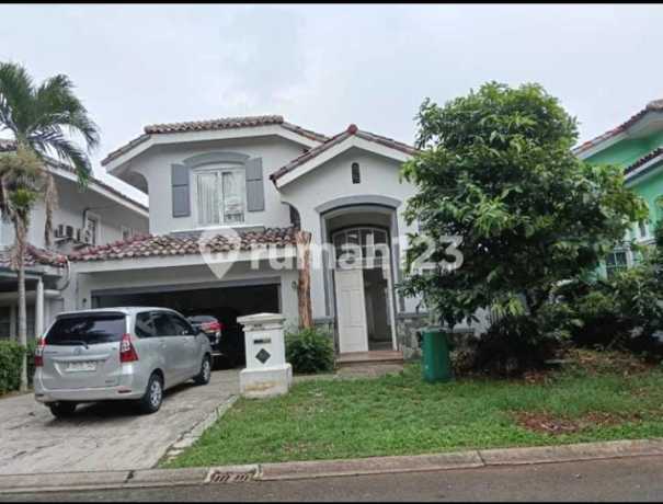 Disewakan Rumah 2 Lantai Di Taman Mediterania Golf Lippo Karawaci