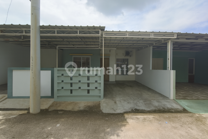 Jual Cepat BU! Rumah Cantik & Terawat, 2 Kamar, Siap Huni di Park Place Setu Jual Cepat BU! Rumah Cantik & Terawat, 2 Kamar, Siap Huni di Park Place Setu