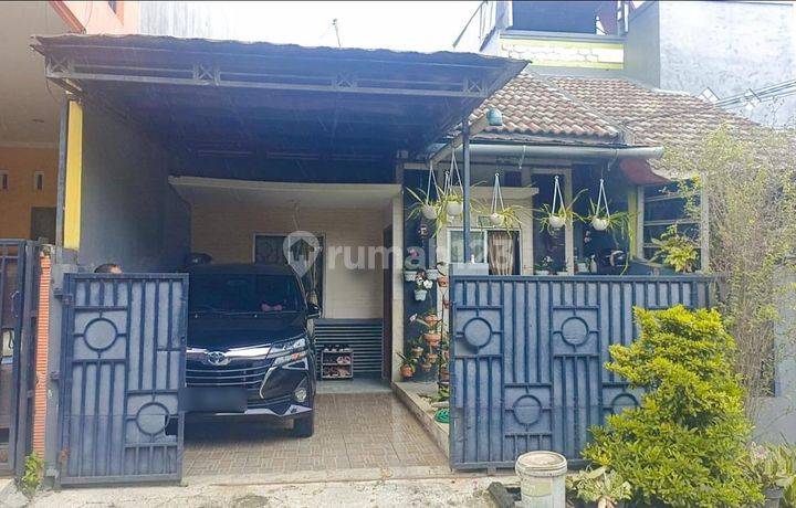 Dijual Rumah di Cluster Kecil One Gate Berlokasi di Villa Tajur