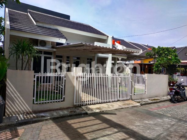 RUMAH HOOK CANTIK TERAWAT SIAP HUNI DI VILLA BOGOR INDAH 6