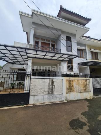 DI JUAL RUMAH JATI CEMPAKA