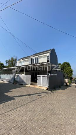Rumah 2 Lantai Komplek Bukit Mekar Indah Cileunyi