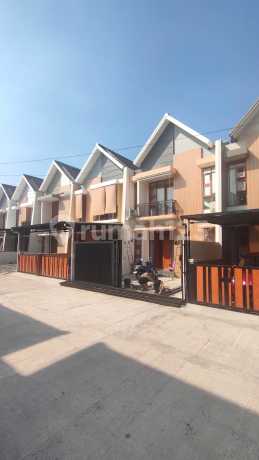 Sell New Ready Unit Minimalist 2-Story House in Rancabolang Ciwastra Sell New Ready Unit Minimalist 2-Story House in Rancabolang Ciwastra